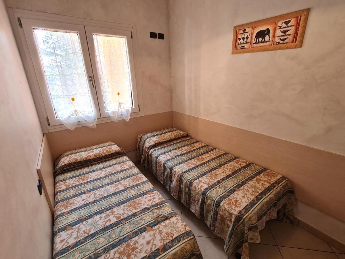 Premium Apartments Peschiera Песк'єра-дель-Гарда Екстер'єр фото