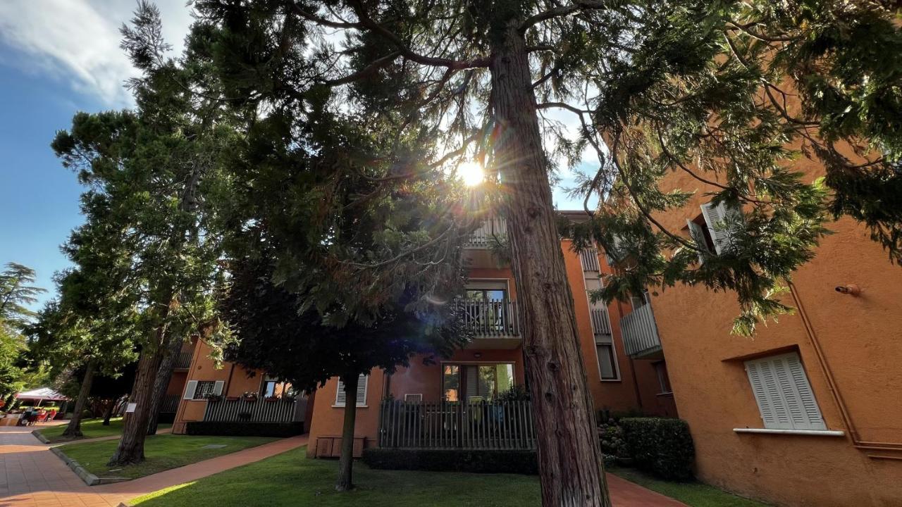 Premium Apartments Peschiera Песк'єра-дель-Гарда Екстер'єр фото