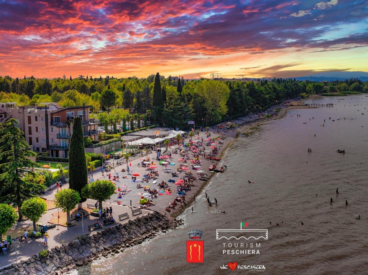 Premium Apartments Peschiera Песк'єра-дель-Гарда Екстер'єр фото