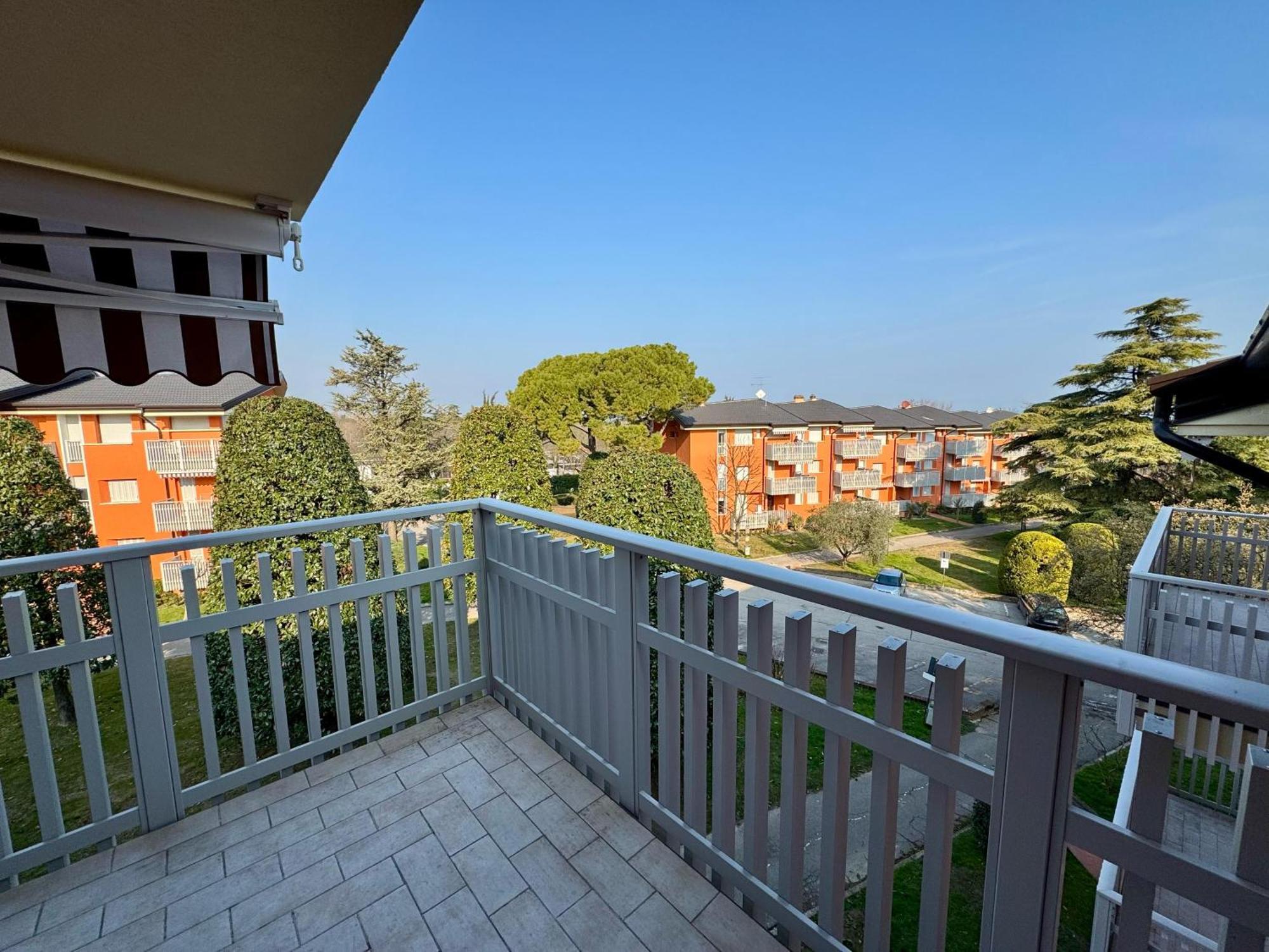 Premium Apartments Peschiera Песк'єра-дель-Гарда Екстер'єр фото