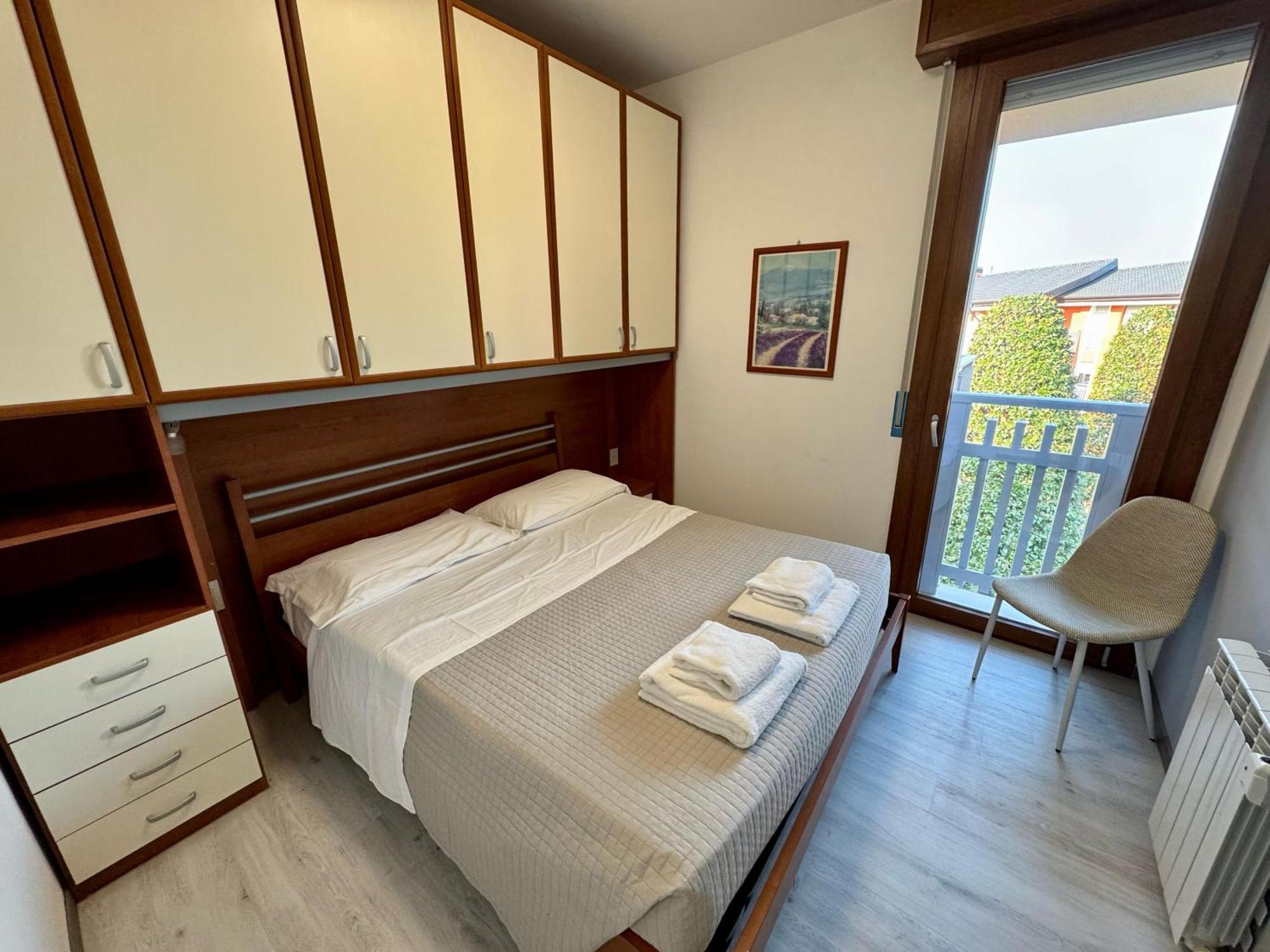 Premium Apartments Peschiera Песк'єра-дель-Гарда Екстер'єр фото