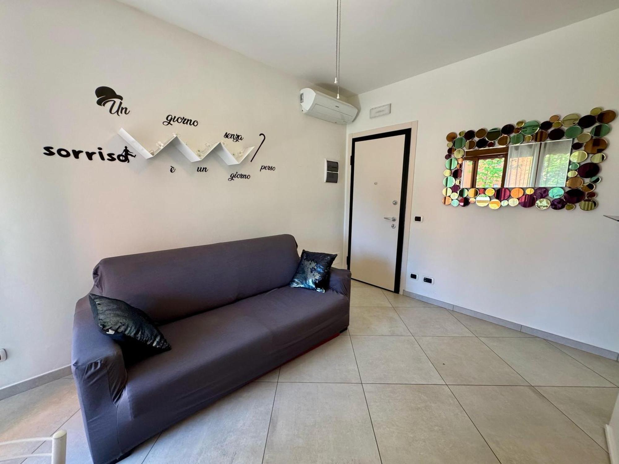 Premium Apartments Peschiera Песк'єра-дель-Гарда Екстер'єр фото