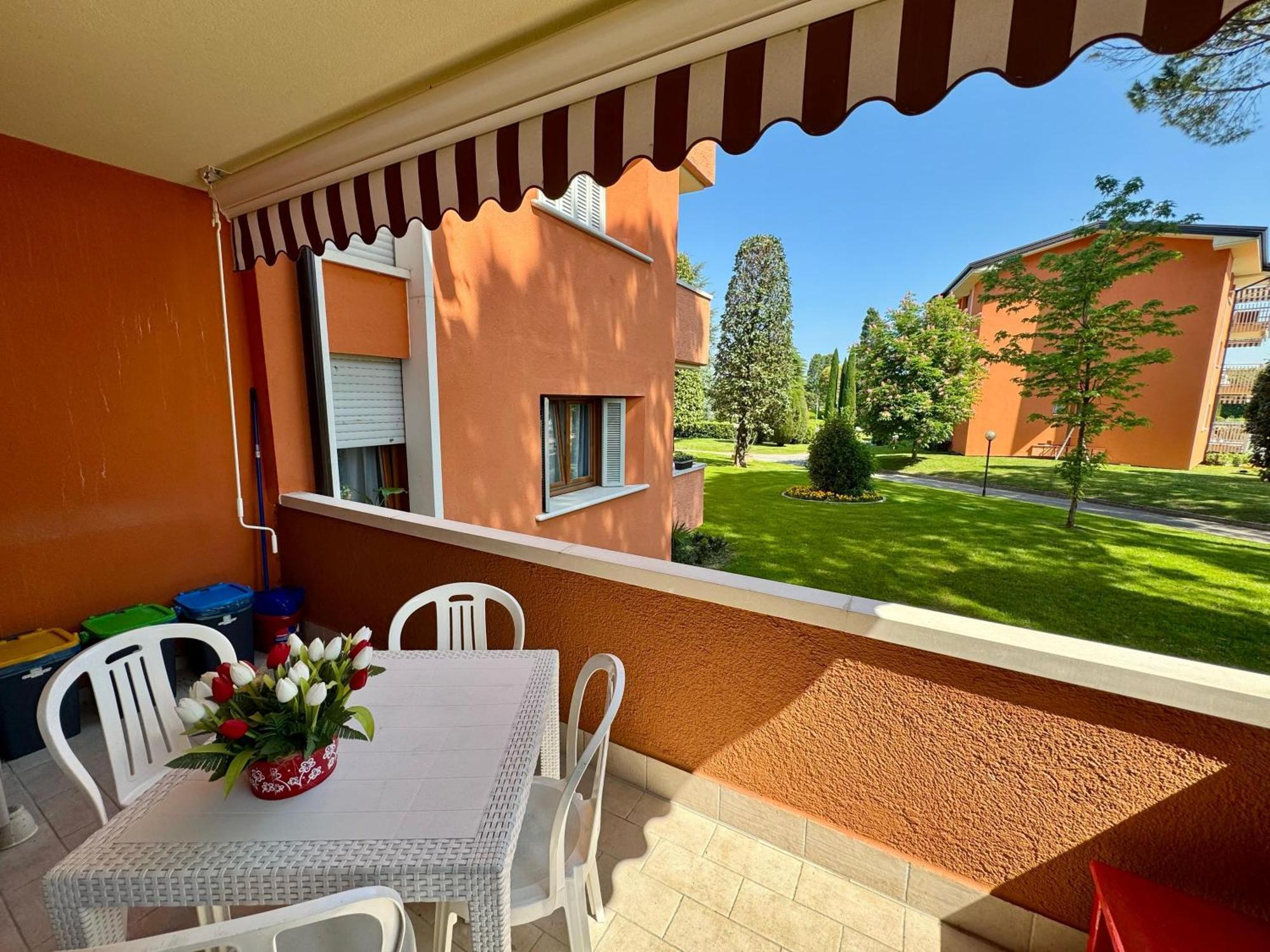 Premium Apartments Peschiera Песк'єра-дель-Гарда Екстер'єр фото