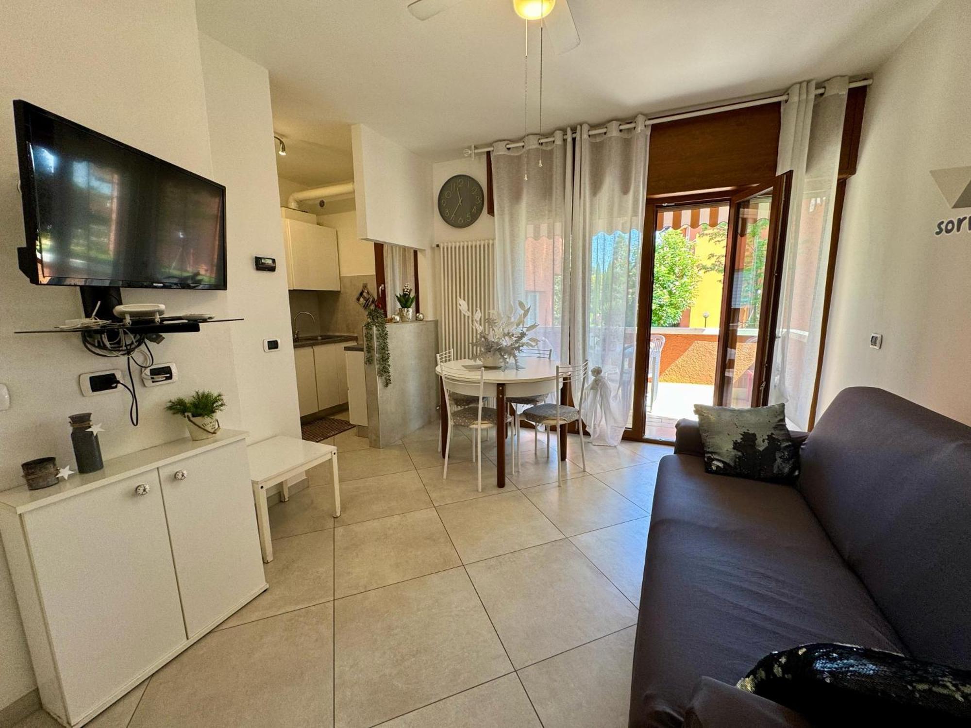 Premium Apartments Peschiera Песк'єра-дель-Гарда Екстер'єр фото